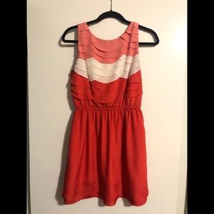 Pink/white/red scalloped dress